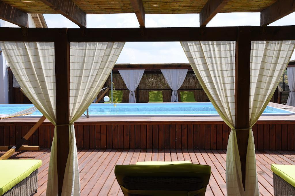 Doi Capitani Hotel Crisan  Buitenkant foto